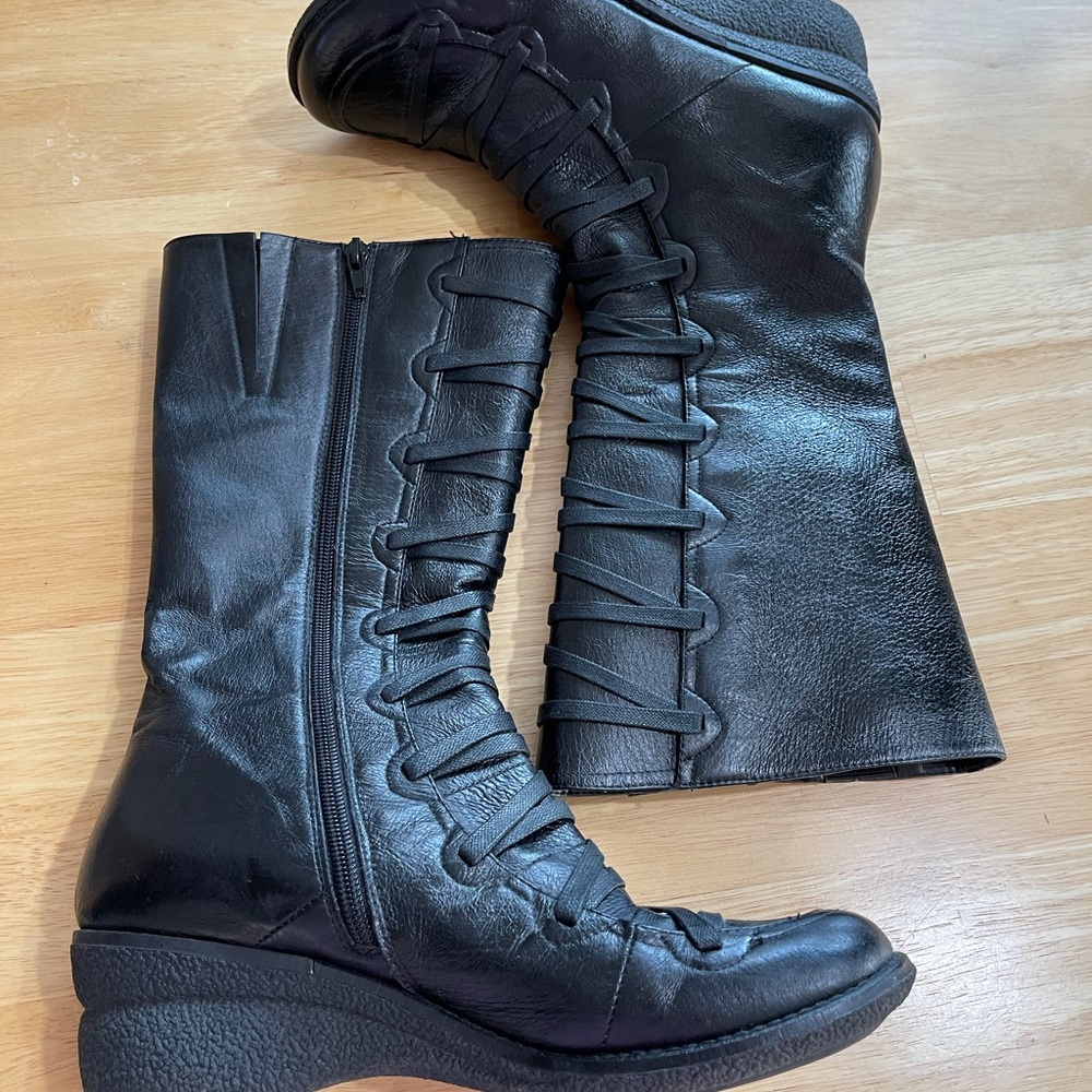 Miz Mooz Otis black leather size 9 (40)